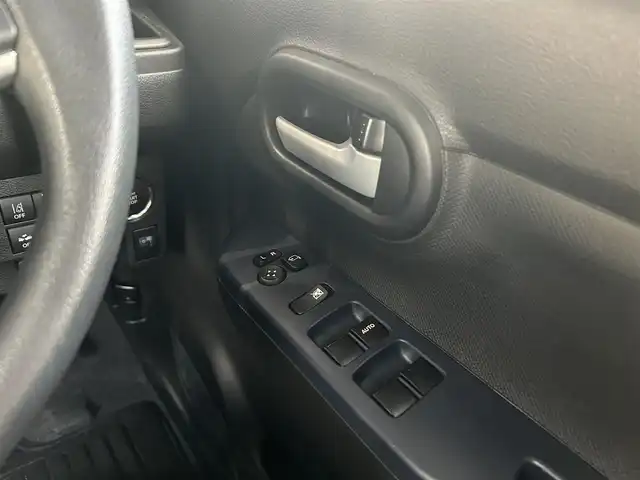 スズキ アルト ハイブリッドX 愛知県 2024(令6)年 1.1万km ソフトベージュメタリック 純正7型メモリナビ　/(フルセグＴＶ/CD/DVD/BT/SD)/前席シートヒーター　/前後ドラレコ　/ＥＴＣ　/衝突軽減システム　/レーンアシスト　/アイドリングストップ　/純正ＬＥＤヘッドライト　/純正フロアマット　/純正１４インチＡＷ　/ドアバイザー