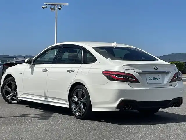 トヨタ クラウン ハイブリッド RS アドバンス 島根県 2018(平30)年 7.2万km ホワイトパールクリスタルシャイン 純正SDナビ/フルセグテレビ/バックカメラ/ETC2.0/ヘッドアップディスプレイ/ブラインドスポットモニター/ステアリングスイッチ/ステアリングヒーター/禁煙車/レーダークルーズコントロール/クリアランスソナー/プリクラッシュセーフティ/リヤクロストラフィックアラート/シートヒーター/エアシート/パドルシフト/LEDライト/オートハイビーム/フォグランプ/スマートキー/ウィンカーミラー/パワーシート運転席/助手席/プッシュスタート/ドアバイザー/純正AW