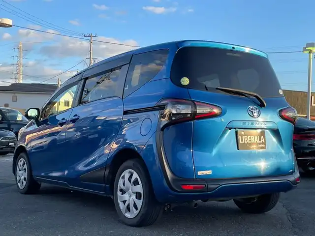 トヨタ シエンタ G 石川県 2016(平28)年 11.1万km コバルトブルーメタリック LKA/PKS/シートヒーターパッケージ/ナビレディパッケージ/スマートエントリーパッケージ/LEDランプパッケージ/ETC2.0/HDMI入力端子/TVキャンセラー/寒冷地仕様/両側パワスラ/純正エンジンスターター/スタッドレスタイヤ積込