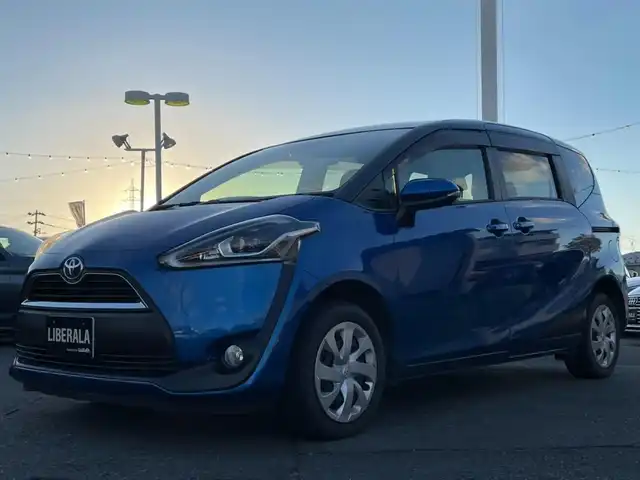 トヨタ シエンタ G 石川県 2016(平28)年 11.1万km コバルトブルーメタリック LKA/PKS/シートヒーターパッケージ/ナビレディパッケージ/スマートエントリーパッケージ/LEDランプパッケージ/ETC2.0/HDMI入力端子/TVキャンセラー/寒冷地仕様/両側パワスラ/純正エンジンスターター/スタッドレスタイヤ積込
