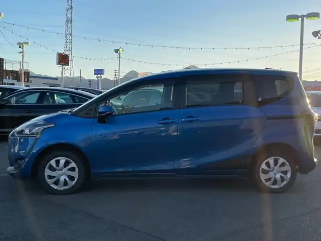 トヨタ シエンタ G 石川県 2016(平28)年 11.1万km コバルトブルーメタリック LKA/PKS/シートヒーターパッケージ/ナビレディパッケージ/スマートエントリーパッケージ/LEDランプパッケージ/ETC2.0/HDMI入力端子/TVキャンセラー/寒冷地仕様/両側パワスラ/純正エンジンスターター/スタッドレスタイヤ積込