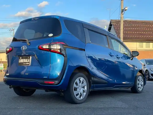 トヨタ シエンタ G 石川県 2016(平28)年 11.1万km コバルトブルーメタリック LKA/PKS/シートヒーターパッケージ/ナビレディパッケージ/スマートエントリーパッケージ/LEDランプパッケージ/ETC2.0/HDMI入力端子/TVキャンセラー/寒冷地仕様/両側パワスラ/純正エンジンスターター/スタッドレスタイヤ積込