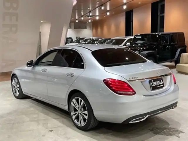 メルセデス・ベンツ Ｃ２００ 4マチックアバンギャルド 道央・札幌 2017(平29)年 5.3万km イリジウムシルバー メタリックペイント/レーダーセーフティパッケージ/　・ACC/　・PRE-SAFE/　・BASプラス/　・リアCPA/　・レーンキープアシスト/　・ブラインドスポットアシスト/ベーシックパッケージ/　・パークトロニック/　・アクティブパーキングアシスト/　・前席シートヒーター/ハーフレザーシート/メモリー付パワーシート/純正HDDナビ/フルセグテレビ/DVD/BT/SD/USB/バックカメラ/LEDインテリジェントシステム/アダプティブハイビームアシストプラス