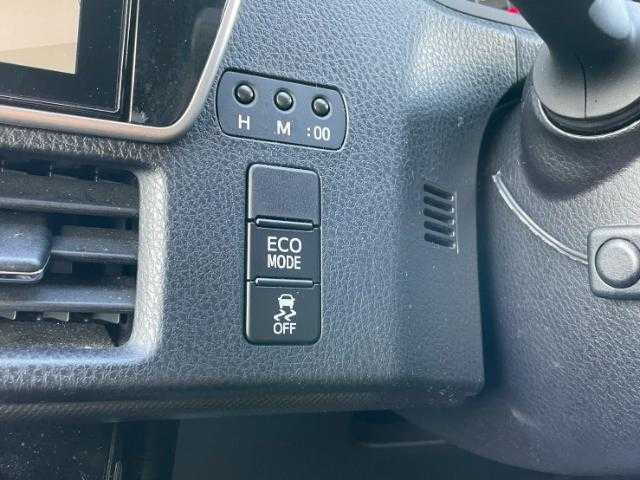 トヨタ ノア Si ダブルバイビーⅡ 岩手県 2019(令1)年 5.9万km ブラック 純正１０インチナビ　Ｂｌｕｅｔｏｏｔｈ／ＣＤ／ＤＶＤ／フルセグＴＶ　/４ＷＤ　/バックカメラ　/クルーズコントロール　/両側パワースライドドア　/アイドリングストップ　/フリップダウンモニター　/ＥＴＣ/WAC/前方ドラレコ/TVキャンセラー/電動格納ミラー