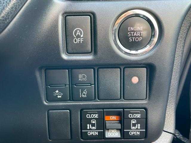 トヨタ ノア Si ダブルバイビーⅡ 岩手県 2019(令1)年 5.9万km ブラック 純正１０インチナビ　Ｂｌｕｅｔｏｏｔｈ／ＣＤ／ＤＶＤ／フルセグＴＶ　/４ＷＤ　/バックカメラ　/クルーズコントロール　/両側パワースライドドア　/アイドリングストップ　/フリップダウンモニター　/ＥＴＣ/WAC/前方ドラレコ/TVキャンセラー/電動格納ミラー