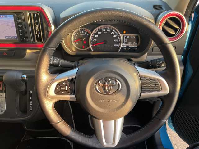 トヨタ パッソ モーダ　Gパッケージ 愛知県 2016(平28)年 6.7万km ブラックマイカメタリック/ファインブルーマイカメタリック 2トーン 純正ナビ/バックカメラ/コーナーセンサー/純正アルミホイール/LEDヘッドライト/オートライト/ドライブレコーダー/ETC/衝突軽減システム/ワンセグ/CD/Bluetooth/ステアリングスイッチ/スマートキー/プッシュスタート