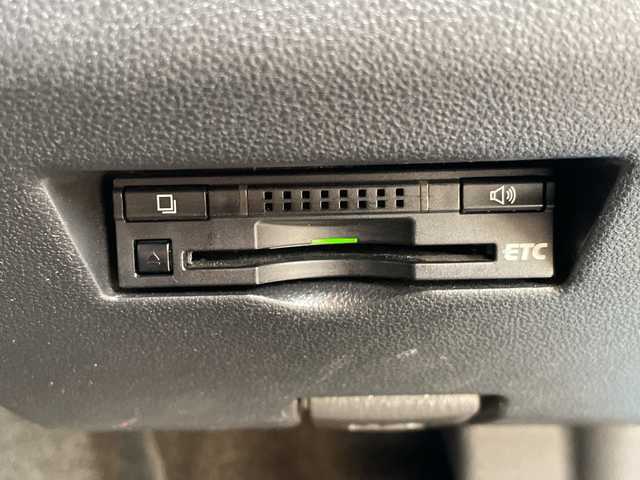 トヨタ パッソ モーダ　Gパッケージ 愛知県 2016(平28)年 6.7万km ブラックマイカメタリック/ファインブルーマイカメタリック 2トーン 純正ナビ/バックカメラ/コーナーセンサー/純正アルミホイール/LEDヘッドライト/オートライト/ドライブレコーダー/ETC/衝突軽減システム/ワンセグ/CD/Bluetooth/ステアリングスイッチ/スマートキー/プッシュスタート