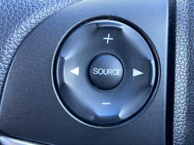 ホンダ フィット 13G Sパッケージ 富山県 2014(平26)年 7万km クリスタルブラックパール 禁煙車/社外ナビ/バックカメラ/フルセグTV/電動格納ミラー/ドライブレコーダー/CTBA/アイドリングストップ/プッシュスタート/スマートキー/ETC/純正アルミホイール/純正フロアマット/カーテンエアバッグ/横滑り防止装置