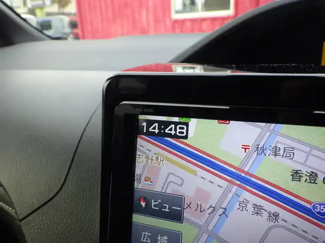 トヨタ エスクァイア Xi 千葉県 2018(平30)年 7.4万km ホワイトパールクリスタルシャイン Toyota Safety Sense/・プリクラッシュセーフティ/・レーンディパーチャーアラート/・オートハイビーム/クルーズコントロール/左パワースライドドア/右イージークローザードア/社外メモリーナビ/地デジTV/【DVD/CD再生機能　Bluetooth接続】/バックカメラ/フリップダウンモニター/革巻きステアリング/ETC/LEDヘッドライト/フォグライト/ウインカーミラー/純正15インチアルミホイル/スマートキー