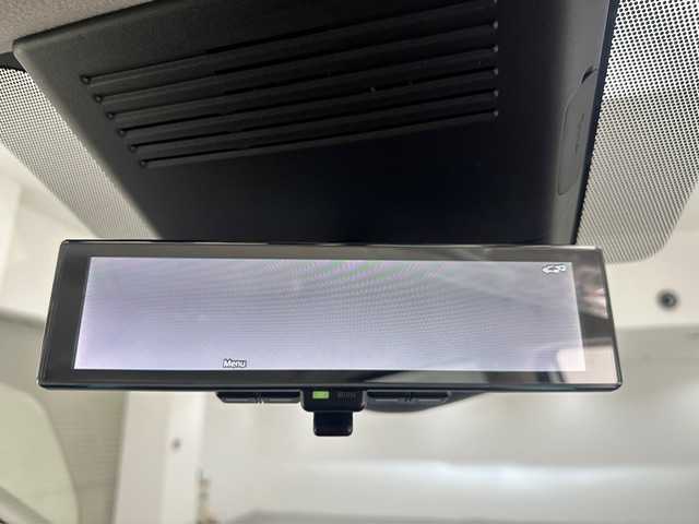 日産 セレナ e－パワー ハイウェイスター V 兵庫県 2025(令7)年 0.1千km プリズムホワイト 登録済未使用車/純正ディスプレイオーディオ/純正メモリナビ/（Bluetooth/USB/HDMI/フルセグ）/純正フリップダウンモニター/インテリジェントルームミラー/純正ミラー内蔵ドライブレコーダー/プロパイロット/エマージェンシーブレーキ/LKA/BSM/ACC/コーナーセンサー/ビルトインETC2.0/ワイヤレス充電/両側パワースライドドア/LEDヘッドライト/ＬＥＤフォグランプ/オートハイビーム/純正16インチアルミホイール/スペアキー×１