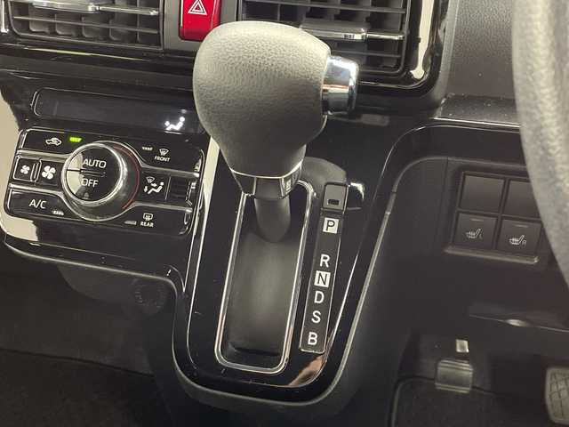 ダイハツ タント カスタム X スタイルセレクション 茨城県 2021(令3)年 3.3万km ブラック/ファイアークォーツレッド 純正ナビ　バックモニター　フルセグＴＶ　衝突軽減ブレーキ　両側電動スライドドア　シートヒーター　コーナーセンサー　純正ドライブレコーダー　純正アルミホイール　スマートキー　ＬＥＤライト　オートライト