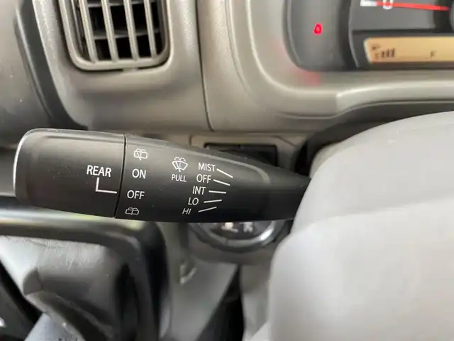 スズキ エブリイ PA 和歌山県 2021(令3)年 1.8万km シルキーシルバーメタリック 社外KENWOODナビ/登録時走行距離17161km/５MT/後席マットレス×３/ETC/ラバーマット/ドアバイザー