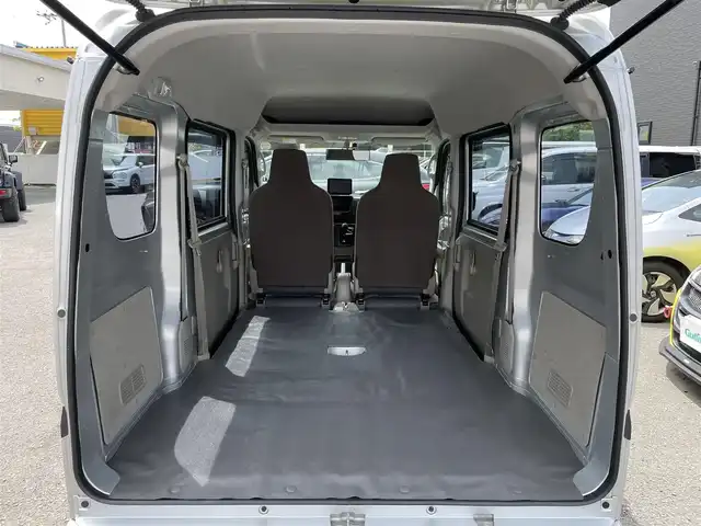 スズキ エブリイ PA 和歌山県 2021(令3)年 1.8万km シルキーシルバーメタリック 社外KENWOODナビ/登録時走行距離17161km/５MT/後席マットレス×３/ETC/ラバーマット/ドアバイザー