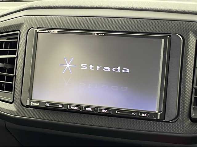 ダイハツ ミラ イース L SAⅢ 新潟県 2017(平29)年 1.1万km ホワイト 社外ナビ/スマートアシストIII/　・衝突軽減ブレーキ/　・車線逸脱警報機能/　・誤発進抑制制御機能/　・先行車発進お知らせ機能/　・オートハイビーム/社外ナビ/コーナーセンサー/リモコンキー/Bluetooth/アイドリングストップ/横滑り防止機能/フロアマット