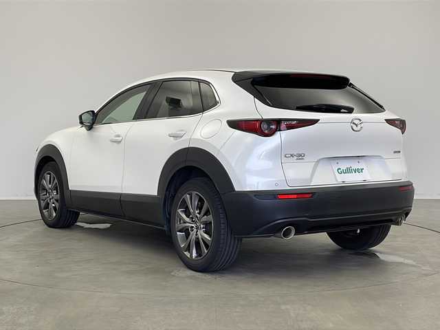 マツダ ＣＸ－３０ X Lパッケージ 新潟県 2020(令2)年 3.3万km スノーフレイクホワイトパールマイカ 4WD/サンルーフ/BOSEプレミアムサウンド/メーカー純正ナビ/(CD.DVD.HDD.フルセグ.USB.Bluetooth)/全方位カメラ/マルチテレイン/衝突軽減ブレーキ/レーダークルーズコントロール/レーンキープアシスト/オートマチックハイビーム/革巻きステアリング/ステアリングリモコン.ヒーター/LEDオートライト/フォグランプ/パドルシフト/運転席パワーシート(メモリ)/前席シートヒーター/ホワイトレザーシート/コーナーセンサー/スマートキー×2/純正ラバーマット/スタッドレスAWセット車載