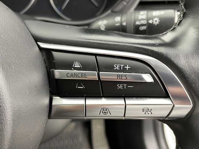 マツダ ＣＸ－３０ X Lパッケージ 新潟県 2020(令2)年 3.3万km スノーフレイクホワイトパールマイカ 4WD/サンルーフ/BOSEプレミアムサウンド/メーカー純正ナビ/(CD.DVD.HDD.フルセグ.USB.Bluetooth)/全方位カメラ/マルチテレイン/衝突軽減ブレーキ/レーダークルーズコントロール/レーンキープアシスト/オートマチックハイビーム/革巻きステアリング/ステアリングリモコン.ヒーター/LEDオートライト/フォグランプ/パドルシフト/運転席パワーシート(メモリ)/前席シートヒーター/ホワイトレザーシート/コーナーセンサー/スマートキー×2/純正ラバーマット/スタッドレスAWセット車載