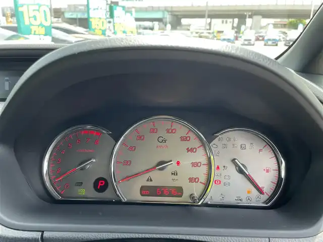 トヨタ ノア Si G’s 石川県 2016(平28)年 6.8万km ホワイトパールクリスタルシャイン 衝突軽減ブレーキ/純正10型メモリーナビ/フルセグTV/バックカメラ/LEDヘッドライト/ETC/純正OP18インチアルミホイール/ハーフレザーシート/ドライブレコーダー/スマートキー/プッシュスタート/電動ミラー/片側パワースライドドア/保証書