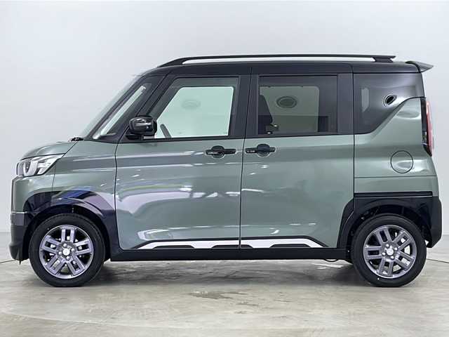 三菱 デリカミニ T プレミアム 道央・札幌 2025(令7)年 0.1万km未満 アメジストブラック ・4WD/・寒冷地仕様/・純正ディスプレイオーディオ&BT&AppleCarPlay/・運転支援システム/・衝突軽減システム/・前方衝突予測警報/・踏み間違え防止/・レーンキープアシスト/・ふらつき警報/・標識認識システム/・先行車発進通知/・全方位カメラ/・MYパイロット/・デジタルインナーミラー/・両側パワースライドドア/・片側ハンズフリースライドドア/・パーキングセンサー/・ハンドルヒーター/・パドルシフト/・革巻きステアリング/・ステアリングスイッチ/・シートヒーター/・ハーフレザーシート/・ミラーヒーター/・ダウンヒルアシストコントロール/・横滑り防止/・オートマチックハイビーム/・オートライト/・LEDヘッドライト/・LEDフォグ/・ヘッドライトレベライザー/・スマートキー/・スペアキー/・アイドリングストップ/・プッシュスタート