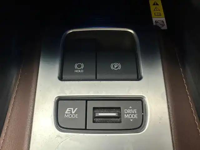 トヨタ ハリアー ハイブリッド Z レザーパッケージ 兵庫県 2020(令2)年 4.2万km プレシャスブラックパール 純正メモリナビ(フルセグ/Bluetooth/applecarplay/androidauto)/アラウンドビューモニター/パワーバックドア/JBLサウンド/レザーシート/パワーシート/シートヒーター(D+N席)/エアシート(D+N席)/モデリスタエアロ/ステアリングヒーター/クリアランスソナー/追従型クルーズコントロール/ワイヤレス充電/前後ドライブレコーダー/デジタルインナーミラー/ブラインドスポットモニター/ビルトインETC/オートライト/オートマチックハイビーム/LEDヘッドライト/レーンキープアシスト/純正19インチアルミホイール/社外フロアマット