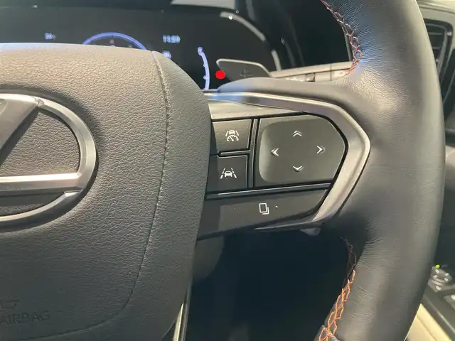 レクサス ＮＸ 250 バージョンL 熊本県 2023(令5)年 0.9万km 黒 純正ナビ（Bluetooth、地デジ）/360°カメラ/サンルーフ/パワーシート/シートヒーター/パワーバックドア/純正20インチアルミホイール/コーナーセンサー/LEDヘッドライト/