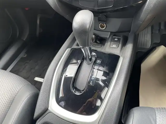 日産 エクストレイル 20Xi 石川県 2018(平30)年 3.6万km ガーネットレッド 4WD/プロパイロット/純正メモリーナビ/フルセグTV/全方位カメラ/パワーバックドア/LEDヘッドライト/シートヒーター/インテリキー/プッシュスタート/電動ミラー/ドライブレコーダー/ETC/保証書