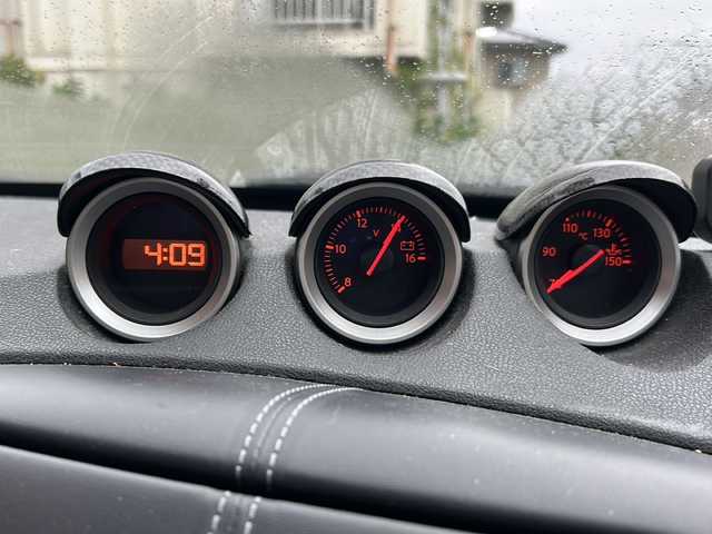 日産 フェアレディ Ｚ バージョンST 宮崎県 2008(平20)年 11.3万km タイタニウムグレー BOSEサウンドシステム/ウェルカムライト(助手席ドア)/HDDナビ/プッシュスタート/ETC/HID