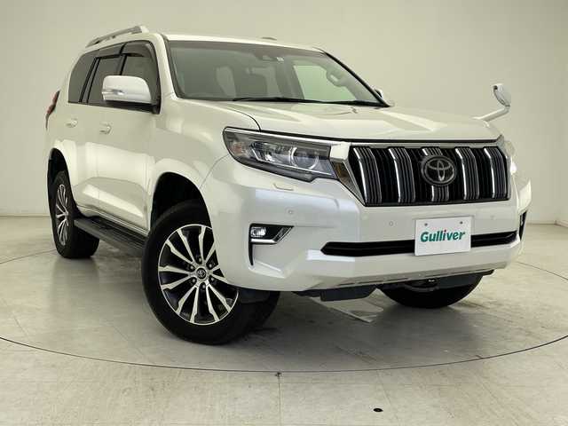 トヨタ ランドクルーザー プラド TX Lパッケージ 千葉県 2018(平30)年 8.3万km ホワイトパールクリスタルシャイン 純正ナビ/・AM/FM/CD/DVD/SD/BT/フルセグTV/プリクラッシュセーフティ/レーンキープアシスト/オートハイビーム/バックカメラ/パワーシート/シートヒーター＆シートベンチレーション/レーダークルーズコントロール/ビルトインETC/ステアリングスイッチ