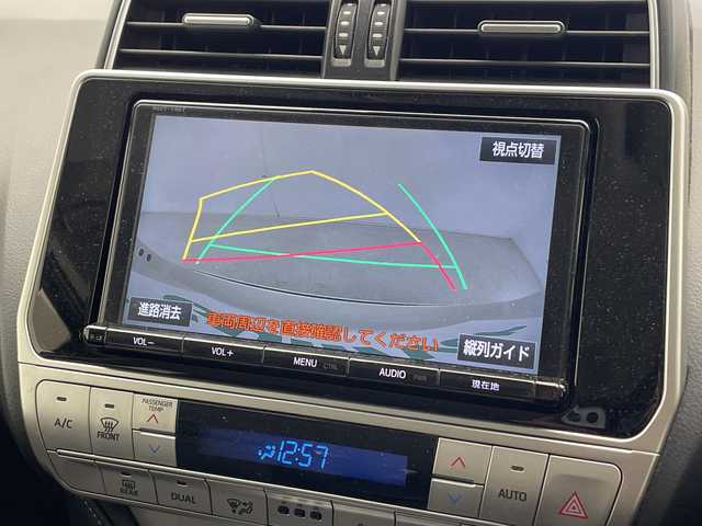 トヨタ ランドクルーザー プラド TX Lパッケージ 千葉県 2018(平30)年 8.3万km ホワイトパールクリスタルシャイン 純正ナビ/・AM/FM/CD/DVD/SD/BT/フルセグTV/プリクラッシュセーフティ/レーンキープアシスト/オートハイビーム/バックカメラ/パワーシート/シートヒーター＆シートベンチレーション/レーダークルーズコントロール/ビルトインETC/ステアリングスイッチ