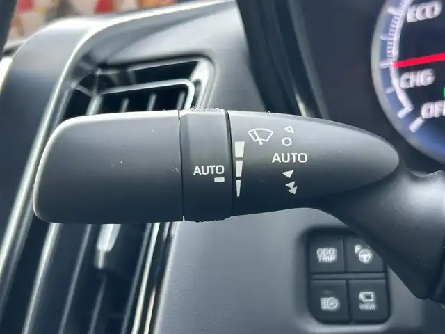 トヨタ クラウン ハイブリッド RS アドバンス 福島県 2020(令2)年 1万km ダークブルーマイカ 純正ナビ/【フルセグTV/FM・AM/BT】/アラウンドビューモニター/レーダークルーズコントロール/衝突軽減/LEDオートライト/ETC/DN席パワーシート/ハーフレザーシート/前後コーナーセンサー/ドライブレコーダー/USB/革巻きステアリング/ステアリングスイッチ/パドルシフト/横滑り防止/レーンキープアシスト/スマートキー/プッシュスタート