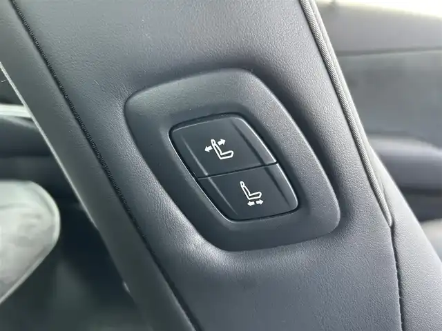 トヨタ クラウン ハイブリッド RS アドバンス 福島県 2020(令2)年 1万km ダークブルーマイカ 純正ナビ/【フルセグTV/FM・AM/BT】/アラウンドビューモニター/レーダークルーズコントロール/衝突軽減/LEDオートライト/ETC/DN席パワーシート/ハーフレザーシート/前後コーナーセンサー/ドライブレコーダー/USB/革巻きステアリング/ステアリングスイッチ/パドルシフト/横滑り防止/レーンキープアシスト/スマートキー/プッシュスタート