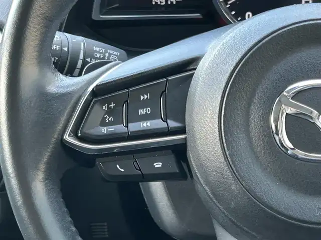 マツダ ＣＸ－３ XD Lパッケージ 佐賀県 2019(平31)年 7.5万km スノーフレイクホワイトパールマイカ BOSEプレミアムサウンド/スマートブレーキサポート/レーダークルーズコントロール/BSM　/パーキングセンサー　/純正SDナビ/・フルセグTV/BT/CD/DVD　/360°ビューモニター　/黒レザーシート　/シートヒーター/パワーシート/シートメモリ　/LEDヘッドライト/フォグランプ/オートライト/革巻きステアリング/パドルシフト　/ステアリングヒーター/純正18インチAW/ヘッドアップディスプレイ/前後ドライブレコーダー(VREC-DH700)/ETC/プッシュスタート/トノカバー/スペアキー×１/取扱説明書/保証書