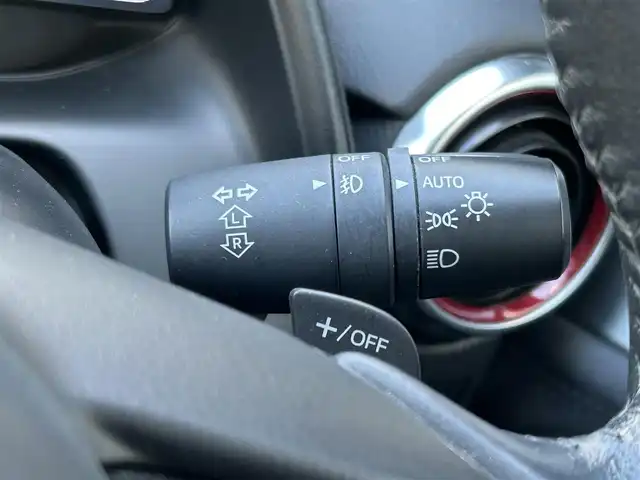 マツダ ＣＸ－３ XD Lパッケージ 佐賀県 2019(平31)年 7.5万km スノーフレイクホワイトパールマイカ BOSEプレミアムサウンド/スマートブレーキサポート/レーダークルーズコントロール/BSM　/パーキングセンサー　/純正SDナビ/・フルセグTV/BT/CD/DVD　/360°ビューモニター　/黒レザーシート　/シートヒーター/パワーシート/シートメモリ　/LEDヘッドライト/フォグランプ/オートライト/革巻きステアリング/パドルシフト　/ステアリングヒーター/純正18インチAW/ヘッドアップディスプレイ/前後ドライブレコーダー(VREC-DH700)/ETC/プッシュスタート/トノカバー/スペアキー×１/取扱説明書/保証書