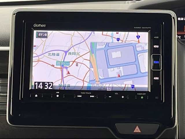 ホンダ Ｎ ＢＯＸ カスタム G L ホンダセンシング 新潟県 2017(平29)年 1.1万km プレミアムホワイトパールⅡ ホンダセンシング/純正ナビ/　CD/DVD/BT/フルセグ/バックカメラ/左側パワースライドドア/レーダークルーズコントロール/LEDオートライト/純正14インチアルミホイール/純正ラバーフロアマット/スマートキー