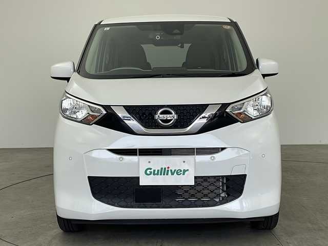 日産 デイズ X 兵庫県 2021(令3)年 1.3万km ホワイトパール 純正ナビ　/前後ドライブレコーダー　/衝突被害軽減システム　/純正アルミホイール　/バックカメラ　/フルセグＴＶ　/純正フロアマット　/Ｂｌｕｅｔｏｏｔｈオーディオ　/オートライト　/オートエアコン　/スマートキー