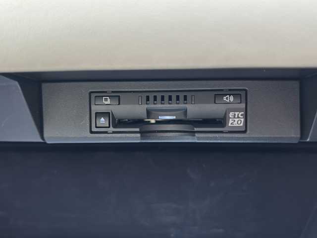 レクサス ＮＸ 300 バージョンL 静岡県 2020(令2)年 3.5万km グラファイトブラックガラスフレーク 純正ナビ/・Bluetooth/・DVD/・フルセグTV/・DVD/・ワンオーナー/・バックカメラ/・プッシュスタート/・ETC/・クルーズコントロール/・パワーバックドア/・純正アルミホイール/・シートヒーター/・ハンドルヒーター/・パワーシート/・サンルーフ/・バックカメラ