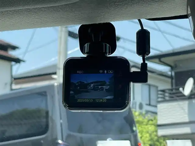 スズキ ハスラー Jスタイル Ⅲ ターボ 熊本県 2018(平30)年 3万km ピュアホワイトパール/ブラック2トーン 純正メモリナビ(AVIC-RL901ZS)/【フルセグTV/SD/CD/DVD/Bluetooth】/バックカメラ/IC付ターボ/衝突被害軽減システム/クルーズコントロール/レーンキープアシスト/ハーフレザーシート/前席シートヒーター/ルーフレール/純正15インチアルミホイール/パドルシフト/オートライト/ビルトインETC/ドライブレコーダー/プッシュスタート/スマートキー/アイドリングストップ/横滑り防止装置/盗難防止装置/純正フロアマット/取扱説明書/保証書