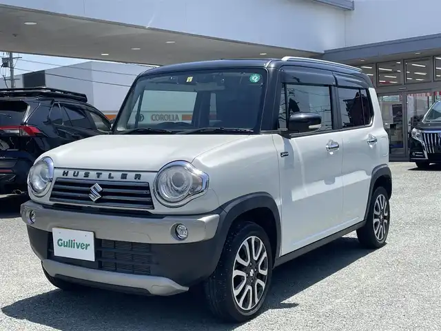 スズキ ハスラー Jスタイル Ⅲ ターボ 熊本県 2018(平30)年 3万km ピュアホワイトパール/ブラック2トーン 純正メモリナビ(AVIC-RL901ZS)/【フルセグTV/SD/CD/DVD/Bluetooth】/バックカメラ/IC付ターボ/衝突被害軽減システム/クルーズコントロール/レーンキープアシスト/ハーフレザーシート/前席シートヒーター/ルーフレール/純正15インチアルミホイール/パドルシフト/オートライト/ビルトインETC/ドライブレコーダー/プッシュスタート/スマートキー/アイドリングストップ/横滑り防止装置/盗難防止装置/純正フロアマット/取扱説明書/保証書