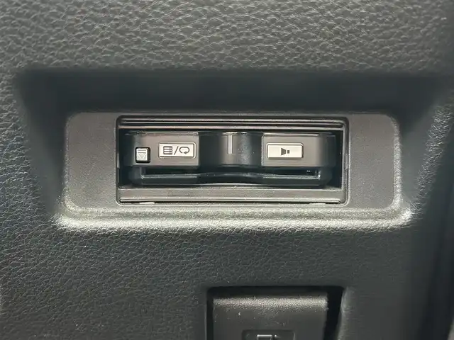 スズキ スペーシア カスタム HYBRID XS ターボ 福岡県 2018(平30)年 2.7万km アクティブイエロー ・ナビ/（BLUETOOTH/バックカメラ/フルセグ/・ETC/・スペアキー/・ドライブレコーダー/・両側パワースライドドア/・純正アルミホイール/・純正フロアマット/・シートヒーター/・レーンキープアシスト/・クルーズコントロール/・プリクラッシュセーフティ/・横滑り防止/・保証書/・取扱説明書