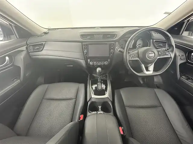日産 エクストレイル 20Xi 道央・札幌 2020(令2)年 2.4万km ブリリアントホワイトパール ・４WD/・純正8インチナビ/　CD/DVD/SD/BT/フルセグ/・アラウンドビューモニター/・デジタルインナーミラー/・ビルトインETC/・プロパイロット/・エマージェンシーブレーキ/・レーンアシスト/・クリアランスソナー/・オートハイビーム/・カプロンシート/・全席シートヒーター/・LEDヘッドライト/・フォグライト/・パワーバックドア/・ルーフレール/・プッシュスタート/・スマートキー/・純正AW/・純正フロアマット/・ドアバイザー