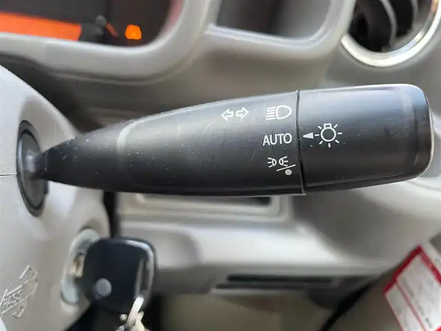 スズキ エブリイ PC 滋賀県 2022(令4)年 3.2万km クールカーキPM 4WD/両側スライドドア/ドライブレコーダー/ETC/ABS（アンチロックブレーキシステム）/横滑り防止装置/盗難防止アラーム/電動格納ミラー/オートライト/ハロゲンヘッドライト/マニュアルエアコン/USB端子/純正フロアマット/純正ドアバイザー