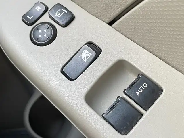 スズキ エブリイ PC 滋賀県 2022(令4)年 3.2万km クールカーキPM 4WD/両側スライドドア/ドライブレコーダー/ETC/ABS（アンチロックブレーキシステム）/横滑り防止装置/盗難防止アラーム/電動格納ミラー/オートライト/ハロゲンヘッドライト/マニュアルエアコン/USB端子/純正フロアマット/純正ドアバイザー