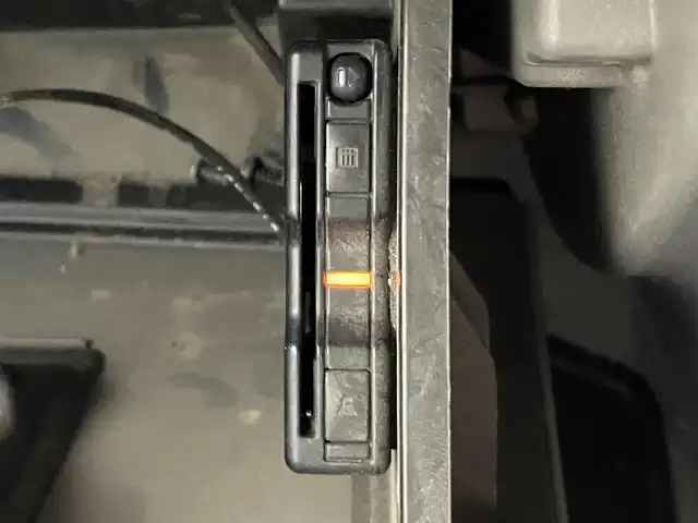 スズキ エブリイ PC 滋賀県 2022(令4)年 3.2万km クールカーキPM 4WD/両側スライドドア/ドライブレコーダー/ETC/ABS（アンチロックブレーキシステム）/横滑り防止装置/盗難防止アラーム/電動格納ミラー/オートライト/ハロゲンヘッドライト/マニュアルエアコン/USB端子/純正フロアマット/純正ドアバイザー