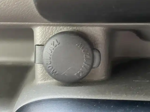 スズキ エブリイ PC 滋賀県 2022(令4)年 3.2万km クールカーキPM 4WD/両側スライドドア/ドライブレコーダー/ETC/ABS（アンチロックブレーキシステム）/横滑り防止装置/盗難防止アラーム/電動格納ミラー/オートライト/ハロゲンヘッドライト/マニュアルエアコン/USB端子/純正フロアマット/純正ドアバイザー