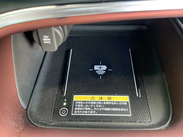 ホンダ ヴェゼル ハイブリッド e:HEV PLaY 茨城県 2021(令3)年 4.2万km サンドカーキパール パノラマルーフ/純正９インチナビ/バックカメラ/ＥＴＣ2.0/シートヒーター/ハーフレザーシート/スマートキー/プッシュスタート/ホンダセンシング/衝突被害軽減ブレーキ/レーンキープアシスト/クルーズコントロール/ブラインドスポットモニター/オートライト/オートマチックハイビーム/ステアリングヒーター/ワイアレス充電