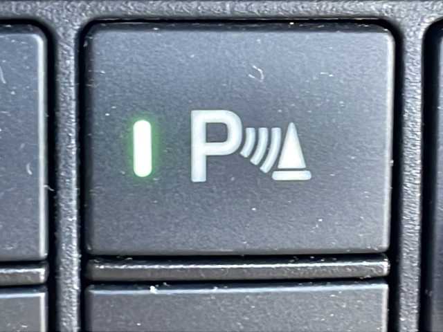 ホンダ ヴェゼル ハイブリッド e:HEV PLaY 茨城県 2021(令3)年 4.2万km サンドカーキパール パノラマルーフ/純正９インチナビ/バックカメラ/ＥＴＣ2.0/シートヒーター/ハーフレザーシート/スマートキー/プッシュスタート/ホンダセンシング/衝突被害軽減ブレーキ/レーンキープアシスト/クルーズコントロール/ブラインドスポットモニター/オートライト/オートマチックハイビーム/ステアリングヒーター/ワイアレス充電