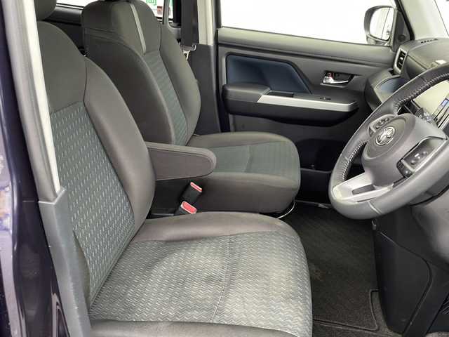 トヨタ ルーミー カスタムG 山口県 2024(令6)年 3.6万km パープル 純正メモリナビ/・Bluetooth/・フルセグテレビ/・DVD再生/バックカメラ/ETC/ドライブレコーダー/電動パーキングブレーキ/サイドブレーキホールド機能/シートヒーター/両側オートスライドドア/スマートアシスト/・衝突回避支援ブレーキ/・衝突警報機能/・先行車発進お知らせ機能/・標識認識機能/・車線逸脱警報機能/・路側逸脱警報/・ふらつき警報/・全車速追従機能付ACC/・サイドビューランプ/・オートハイビーム/・アダプティブドライングビーム/・クリアランスソナー/プッシュスタート/スマートキー