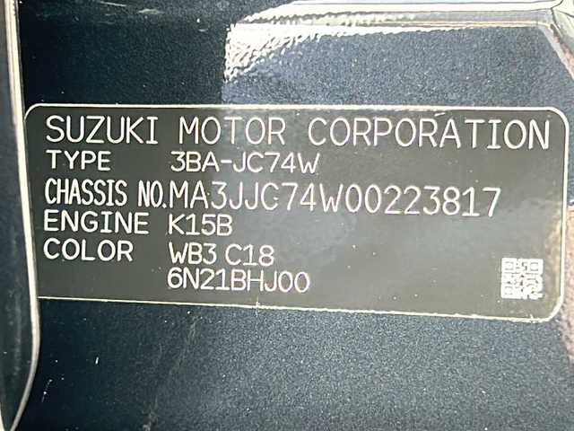 スズキ ジムニー ノマド FC 大阪府 2025(令7)年 0.1万km未満 黒 登録済未使用車/４WD/シートヒーター/背面タイヤ/５ドア/純正アルミホイール/LEDヘッドランプ/コーナーセンサー/オートライト/レーンキープアシスト/衝突被害軽減システム/保証書/取扱説明書