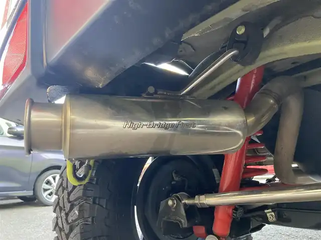 スズキ ジムニー XC 長崎県 2019(令1)年 6.8万km キネティックイエロー/ブラックトップ2トーン 衝突被害軽減ブレーキ/ディーラーOP/SDナビ【KXM-E503W】/Bluetooth接続/フルセグTV/DVD再生/クルーズコントロール/LEDオートヘッドライト/シートヒーター/ダウンヒルアシスト/リフトアップ：3インチ/社外マフラー【High-Bridge-First】/スロットルコントローラー【3-drive PRO】/社外16インチAW/ブロックタイヤ