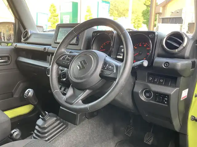 スズキ ジムニー XC 長崎県 2019(令1)年 6.8万km キネティックイエロー/ブラックトップ2トーン 衝突被害軽減ブレーキ/ディーラーOP/SDナビ【KXM-E503W】/Bluetooth接続/フルセグTV/DVD再生/クルーズコントロール/LEDオートヘッドライト/シートヒーター/ダウンヒルアシスト/リフトアップ：3インチ/社外マフラー【High-Bridge-First】/スロットルコントローラー【3-drive PRO】/社外16インチAW/ブロックタイヤ