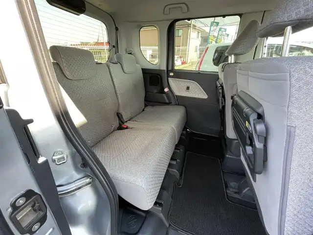 ダイハツ タント X 群馬県 2021(令3)年 1.9万km ブライトシルバーメタリック 純正SDナビ（Bluetooth、CD、USB、DVD、SD）/フルセグTV/片側パワースライドドア/プリクラッシュ/ABS/横滑り防止装置/前後コーナーセンサー/バックカメラ/レーンキープアシスト/W＋サイドエアバッグ/純正前方ドライブレコーダー/アイドリングストップ/運転席、助手席シートヒーター/社外ETC/プッシュスタート/スマートキー/純正フロアマット/保証書/取扱説明書
